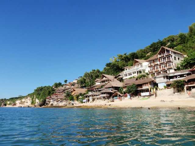 Пляж Бингин (Bingin Beach) в Буките Пляжи Букита на Бали - Пляж Бингин (Bingin Beach)