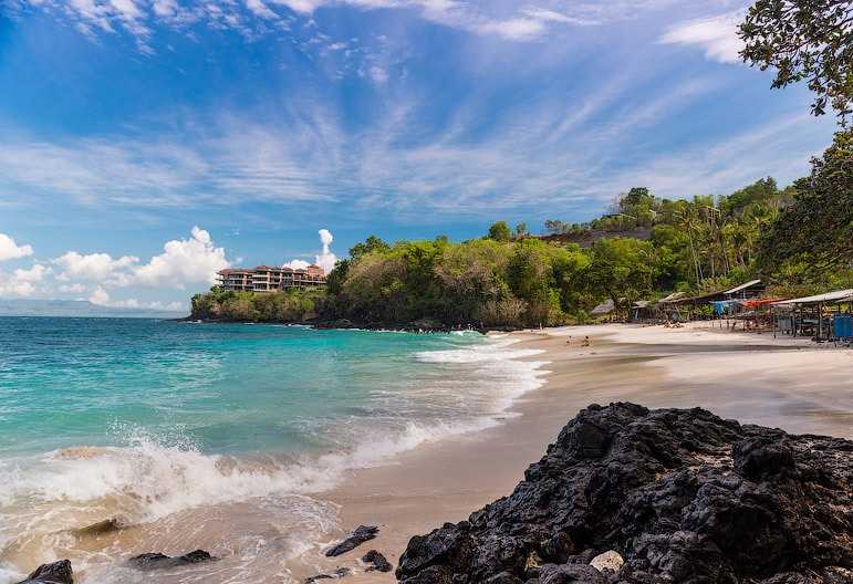 Пляж Джимбаран (Jimbaran Beach) в Буките Пляж Джимбаран (Jimbaran Beach)